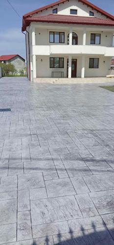 WhatsApp Image 2025-12-23 at 18.03.3013